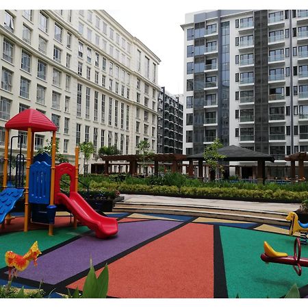 Cozyvilla At 81 Newport Blvd Walk To Naia T3 Marriott & Resorts World Casino & Newport Mall For 5 Pax Free Parking!!!! Pasay Exteriér fotografie