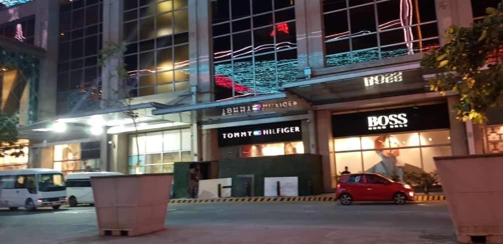 Cozyvilla At 81 Newport Blvd Walk To Naia T3 Marriott & Resorts World Casino & Newport Mall For 5 Pax Free Parking!!!! Pasay Exteriér fotografie
