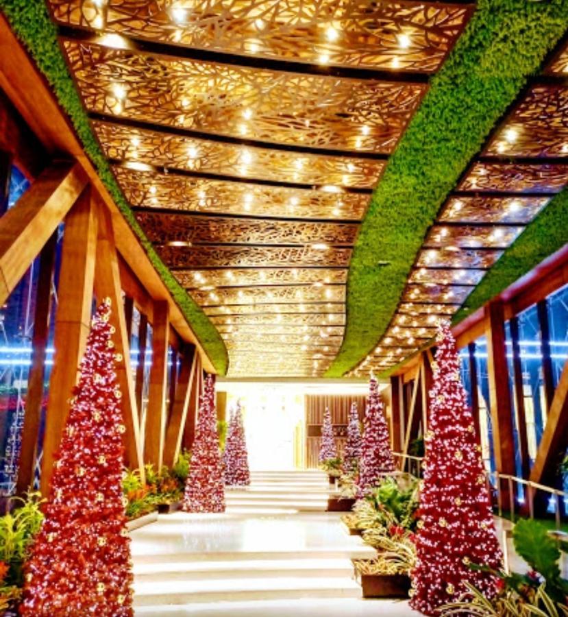 Cozyvilla At 81 Newport Blvd Walk To Naia T3 Marriott & Resorts World Casino & Newport Mall For 5 Pax Free Parking!!!! Pasay Exteriér fotografie